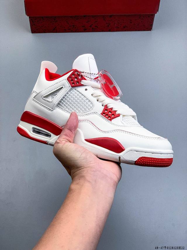Air Jordan 4 Aj4代中帮复古休闲运动文化篮球鞋。秉承轻量化的速度型篮球鞋设计思想完成设计，降低重量的同时提升舒适度，中底延续前作使用了分离式后掌可