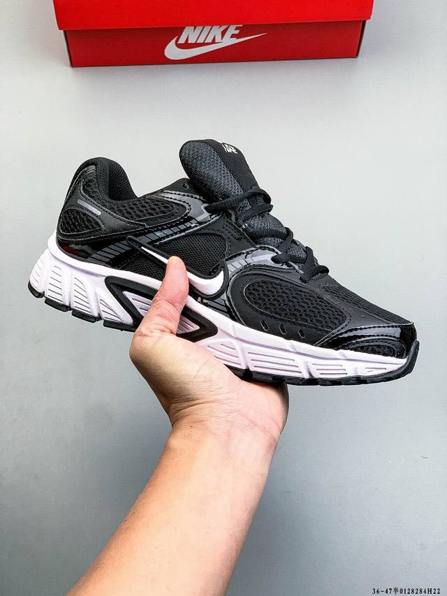 耐克Nike V5 Rnr 25新款轻量缓震支撑休闲鞋 舒适防滑耐磨低帮复刻运动鞋 厚底增高老爹鞋 Hj5228-003经典设计与现代工艺完美结合，带来舒适脚感