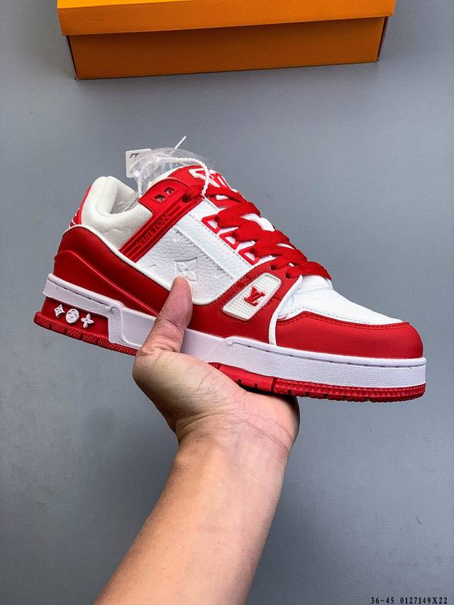 路易威登 Louis Vuitton Lv路易威登板鞋 DDD 乘风破浪的姐姐争先种草款,舒适透明底和百搭性霸屏整个时尚娱乐圈，正品1:1套楦复刻，细节调整完美