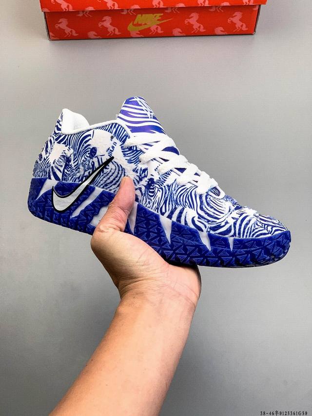公司级 Nike 莫兰特三代 Zoom Ja 3 Ep 低帮休闲运动篮球鞋！ DDD Ja 3 的设计旨在展现莫兰特大胆且充满活力的设计风格，将其亲力亲为的创意