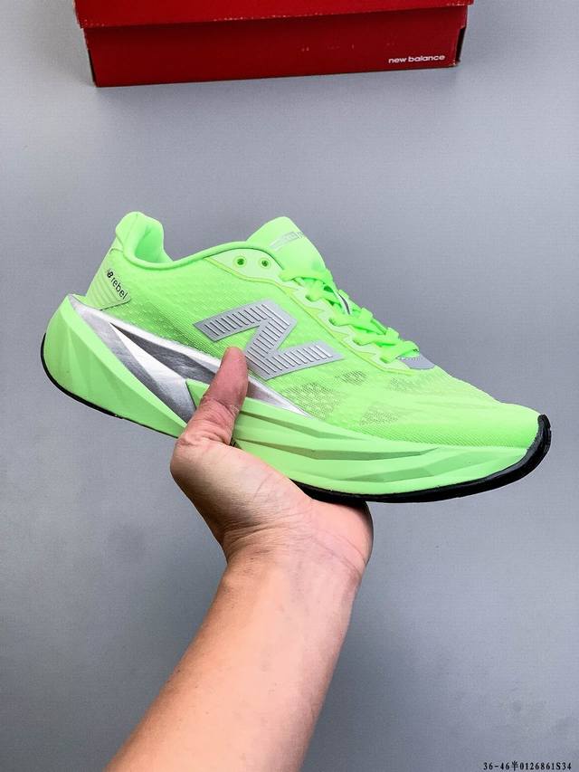 公司级！New Balance Fuelcellrebel V5 新百伦轻量透气跑步鞋 DDD 0126861S34 DDD