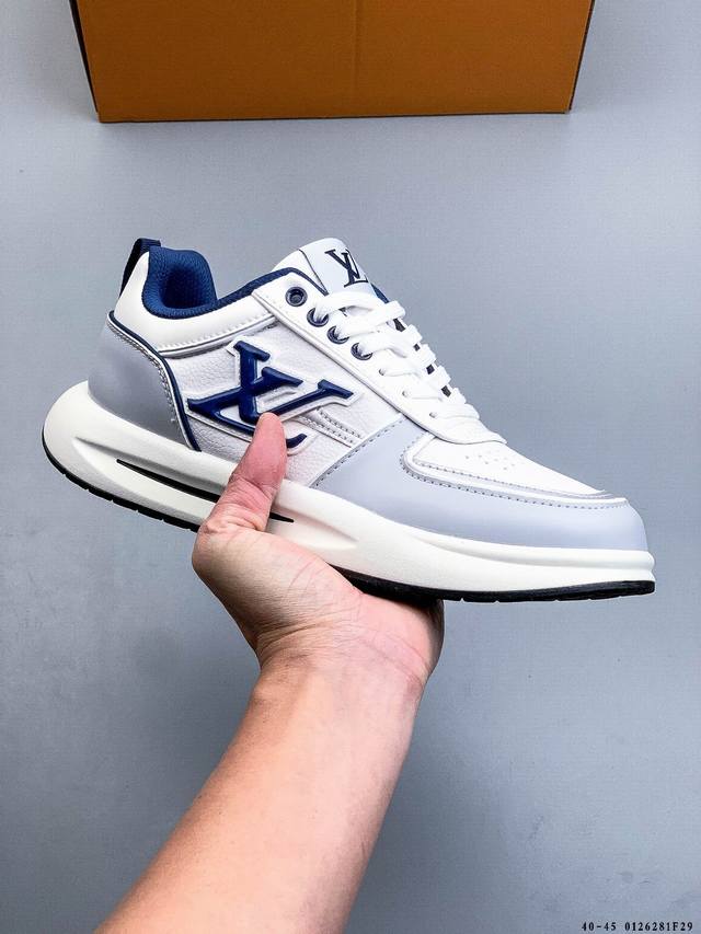 新品公司级 Lv Classic运动鞋 Lv 路易威登Louis Vuitton路易威登Lv男鞋Classic运动鞋2025款小牛皮字母休闲鞋白色1Ahstf