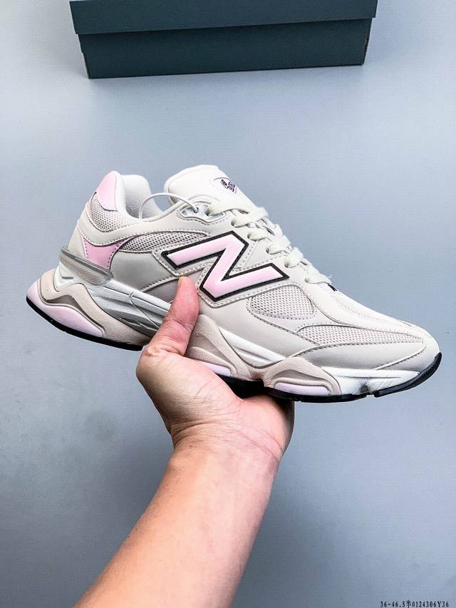 New Balance 又带来了新鞋型 9060 ，并且是与芝加哥街头品牌 Joe Freshgoods 的联名款。鞋身主体采用了类似 990 系列的设计风格，