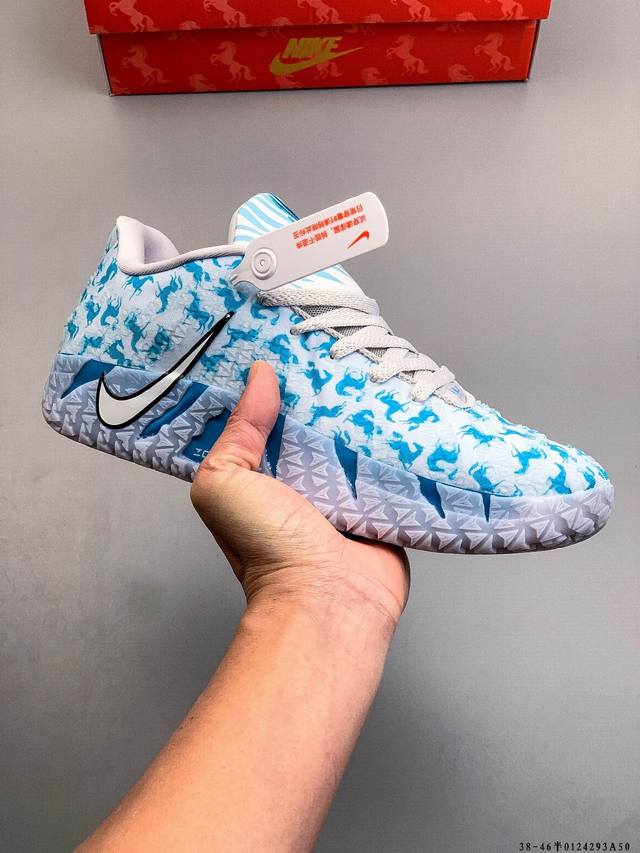 公司级 Nike 莫兰特三代 Zoom Ja 3 Ep 低帮休闲运动篮球鞋！ DDD Ja 3 的设计旨在展现莫兰特大胆且充满活力的设计风格，将其亲力亲为的创意