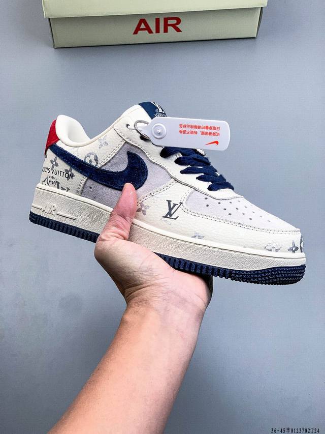 原楦数据纸版，采用硬质优质皮革鞋面材质，内置全掌Air Sole气垫。耐克 Nike Air Force 1 Low 空军一号低帮经典百搭休闲运动板鞋 DDD