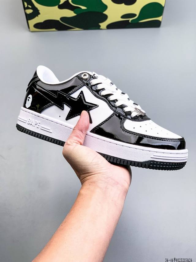 空军 Bape 潮流教父Nigo品牌 王源同款 Bape Sta “Tokyo”经典百搭休闲运动板鞋 经典猿人头设计 纯正版型 海玻璃鞋垫 内置全掌气垫 全套顶