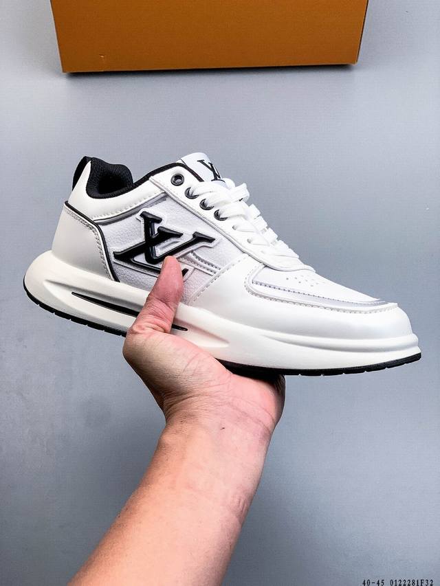 新品公司级 Lv Classic运动鞋 Lv 路易威登Louis Vuitton路易威登Lv男鞋Classic运动鞋2025款小牛皮字母休闲鞋白色1Ahstf