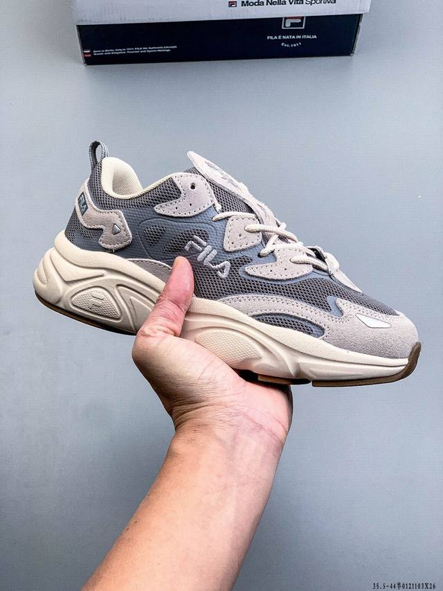 斐乐 Fila Fusion 火星复古跑鞋 DDD 原鞋开版定制 正品同步鞋材 皮革拼接麂皮 搭配透气网布 主打复古潮流 撞色设计 视觉冲击十足 超厚Eva软底