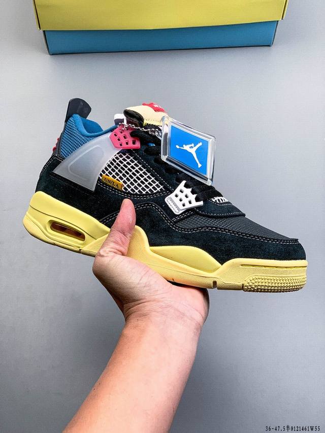 头层真标！Air Jordan 4 Aj4代中帮复古休闲运动文化篮球鞋。秉承轻量化的速度型篮球鞋设计思想完成设计，降低重量的同时提升舒适度，中底延续前作使用了分