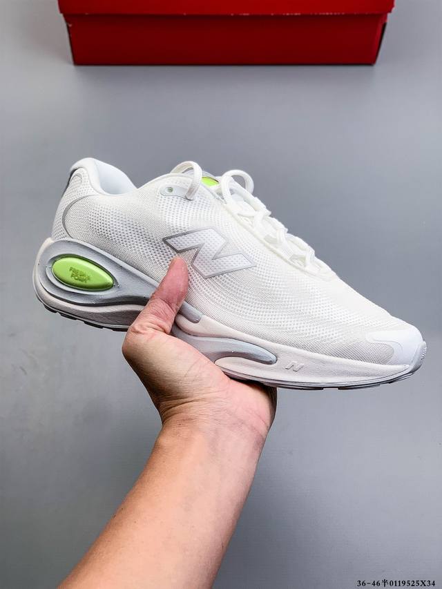 New Balance 新百伦新款缓震百搭运动休闲跑步鞋 DDD 延续品牌高端性能的传承，不仅带来更进阶的舒适脚感，还具备流畅利落的日常穿搭属性 DDD 采用透