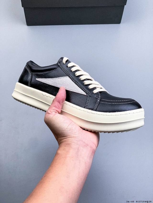 Rick Owens Ro Hollywood 欧文斯 DDD 小牛皮 圆头系带低帮板鞋 性价比天花板 DDD 优质牛皮 触感细腻 柔软舒适 具有良好的透气性