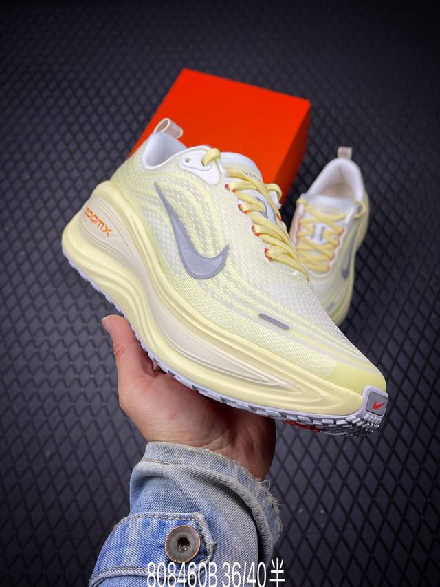 DDD 公司级Nike Vomero Plus Run轻盈跑鞋 DDD 公司级顶级版本 Nike Vomero 18 舒适百搭防滑耐磨 低帮 休闲跑步鞋男女同款