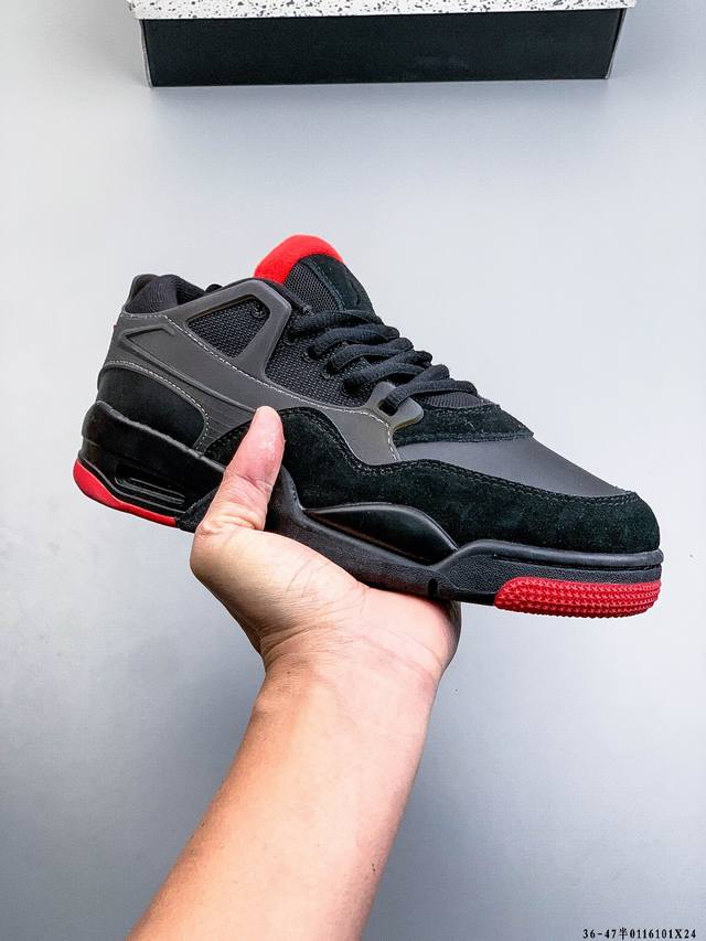 Air Jordan Aj4 Rm 重制版低帮复古篮球鞋 实拍首发 DDD 采用了低帮的设计 并保留了众多Aj4的经典元素 DDD 鞋身以皮革 麂皮材质拼接打造