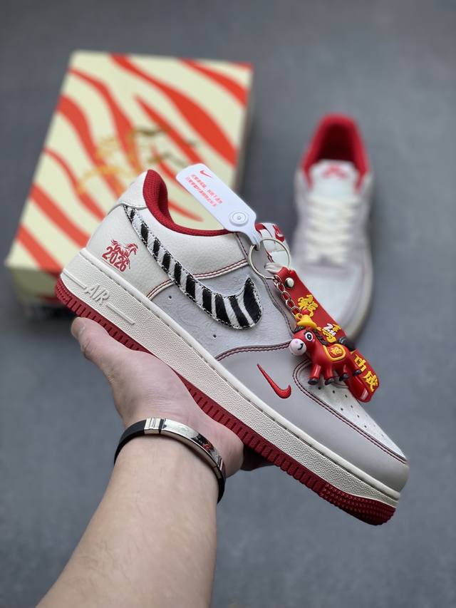 海外限量发售！公司级Nike Air Force 1 '07 Low 空军一号低帮 运动鞋 休闲鞋 折边针车 工艺难度大 原楦头原纸板 原装鞋盒 定制五金配件