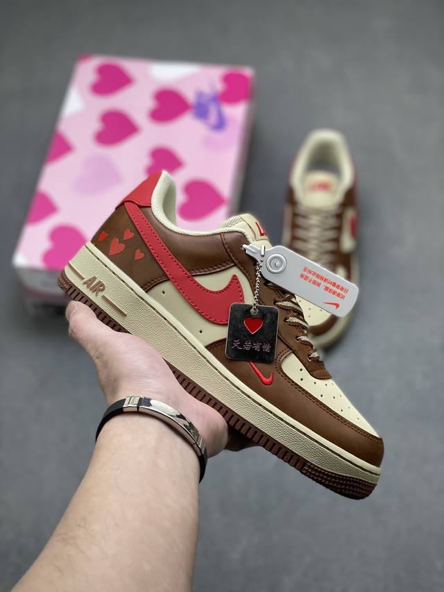 海外限量发售！公司级Nike Air Force 1 '07 Low 空军一号低帮 运动鞋 休闲鞋 折边针车 工艺难度大 原楦头原纸板 原装鞋盒 定制五金配件
