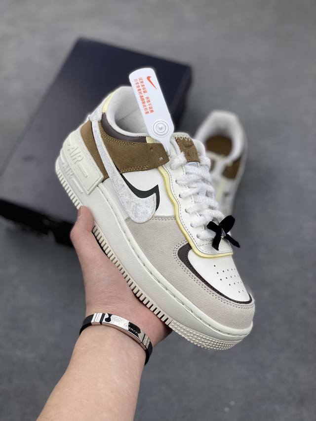 DDD Air Force 1 Low 原装级别 原楦头原纸板 打造纯正空军版型专注外贸渠道 全掌内置蜂窝气垫 原盒配件 原厂中底钢印、拉帮完美 DDD 货号：