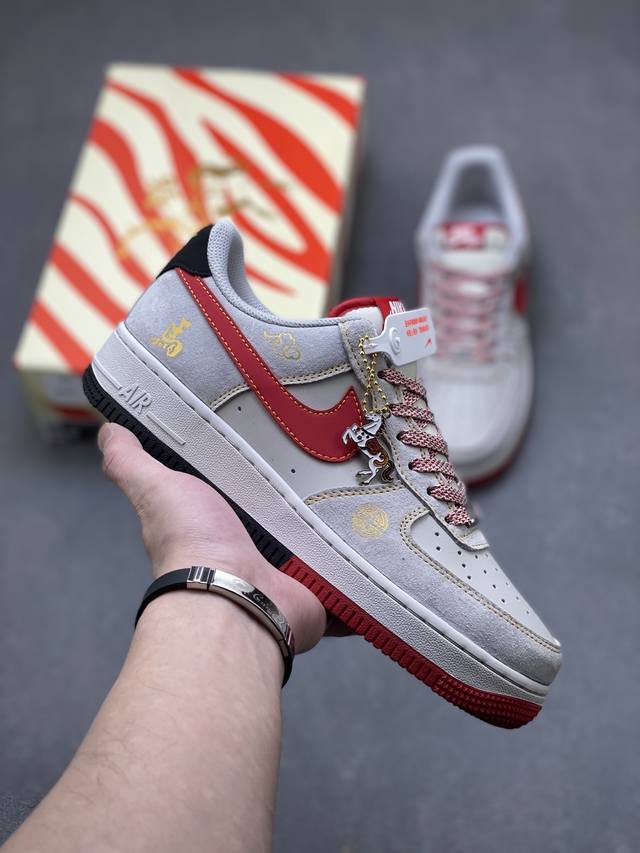 海外限量发售！公司级Nike Air Force 1 '07 Low 空军一号低帮 运动鞋 休闲鞋 折边针车 工艺难度大 原楦头原纸板 原装鞋盒 定制五金配件