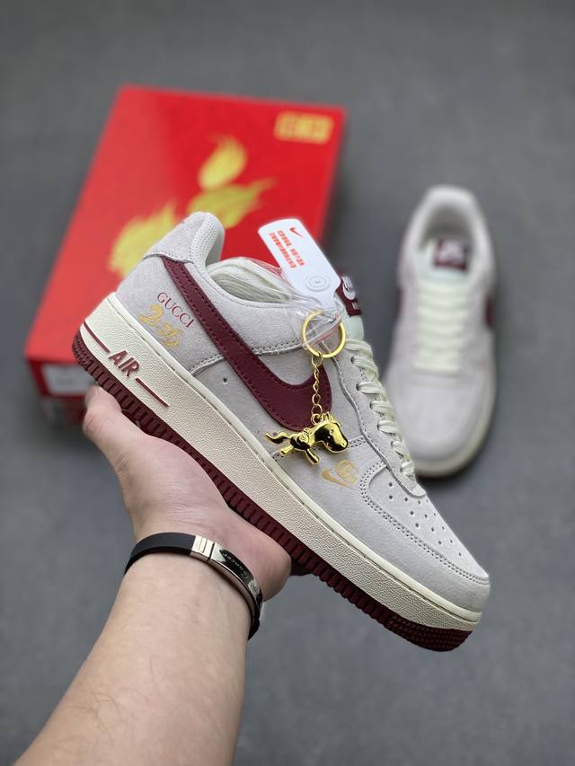 海外限量发售！公司级Nike Air Force 1 '07 Low 空军一号低帮 运动鞋 休闲鞋 折边针车 工艺难度大 原楦头原纸板 原装鞋盒 定制五金配件