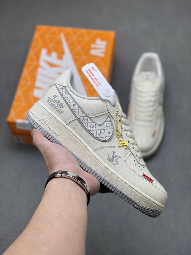 海外限量发售！公司级Nike Air Force 1 '07 Low 空军一号低帮 运动鞋 休闲鞋 折边针车 工艺难度大 原楦头原纸板 原装鞋盒 定制五金配件