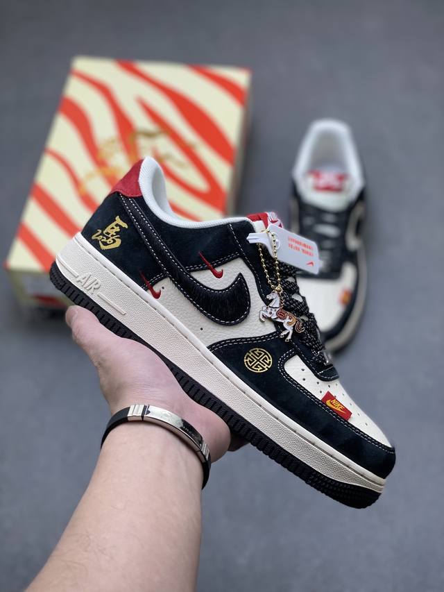 海外限量发售！公司级Nike Air Force 1 '07 Low 空军一号低帮 运动鞋 休闲鞋 折边针车 工艺难度大 原楦头原纸板 原装鞋盒 定制五金配件
