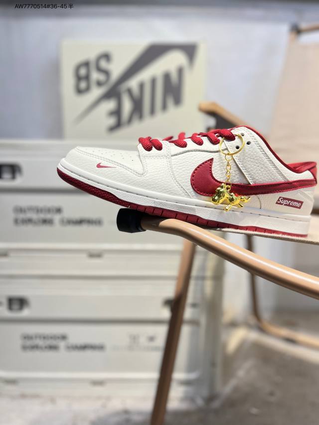 公司级头层皮Nike Sb Dunk Low 大厂出品 极力推荐 新配色 DDD 原装头层材料 独家版型蒸餾加工 DDD 帶來的是更好的视觉和脚感体验 DDD