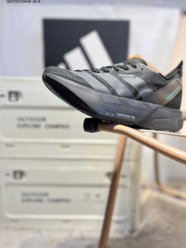 Adidas Adizero Adios Pro 4M 马拉松飞线贾卡轻质透气休闲运动跑步鞋 DDD 采用双层透气网纱 Flywire动态飞线绑缚鞋面材质 内置