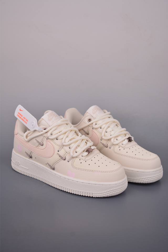 Nike Air Force 1 Low 情人节 解构绑带 DDD 原楦头原纸板 打造纯正空军版型 DDD 专注外贸渠道 全掌内置蜂窝气垫 DDD 原盒配件 原