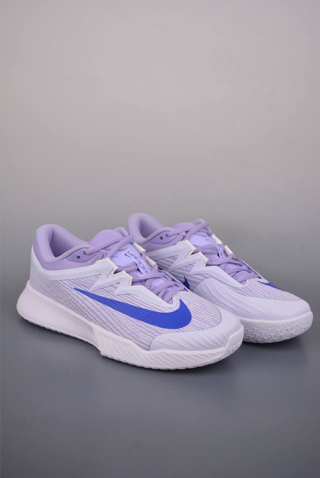 Nike Vapor Pro 3 DDD 减震防滑透气 低帮网球鞋 DDD 中底泡棉记忆回弹 DDD 鞋身独特排水槽设计 DDD 官方货号: Fz2158 50