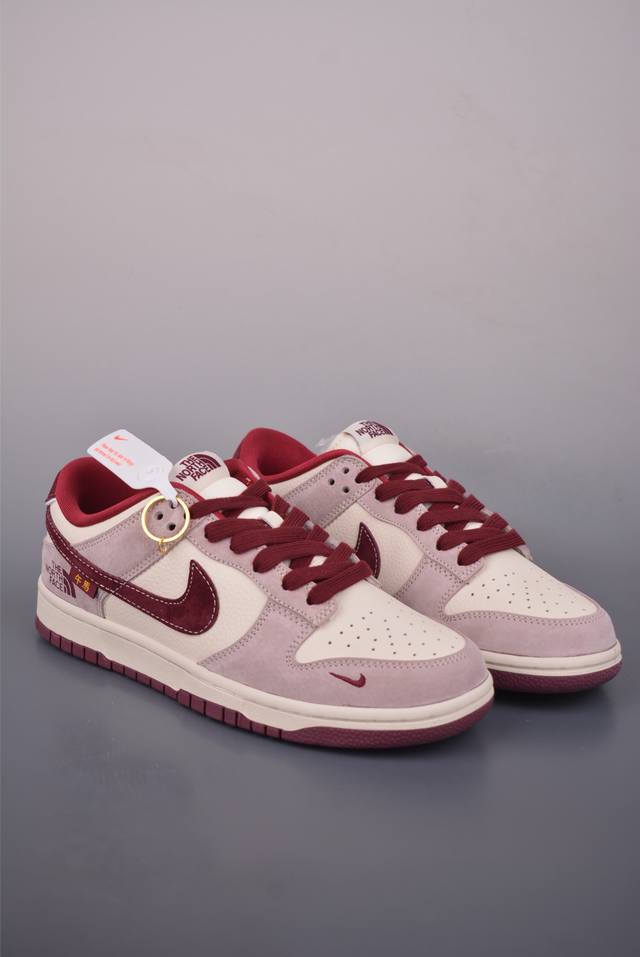 Nike Sb Dunk Low 北面限定 DDD 纯原大厂出品 极力推荐 DDD 原装头层材料 独家版型蒸餾加工 DDD 帶來的是更好的视觉和脚感体验 DDD