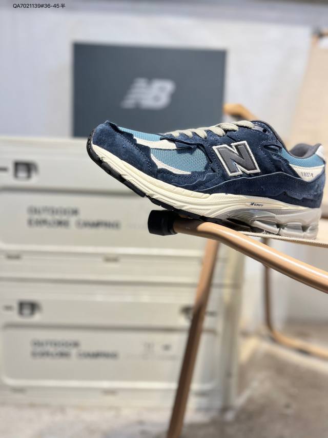原220版本 DDD 福利特价纯原# New Balance 2002R 复古单品Newbalance2002R经典的配色，沿袭了面世之初的经典科技，以Enca