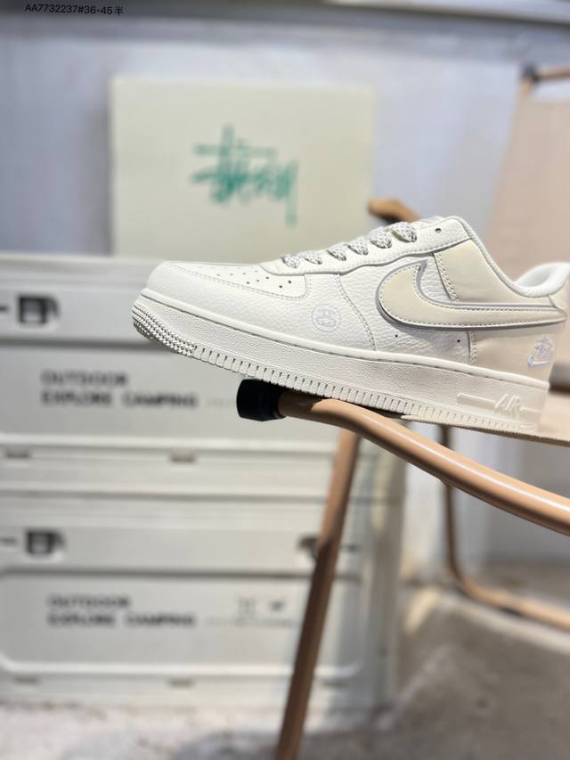 公司级头层皮Nk Air Force 1'07 Low 空军一号低帮休闲板鞋 #定制皮料 原楦原纸板 纯正空军版型 高清洁度 内置全掌气垫Cs5288 Aa77