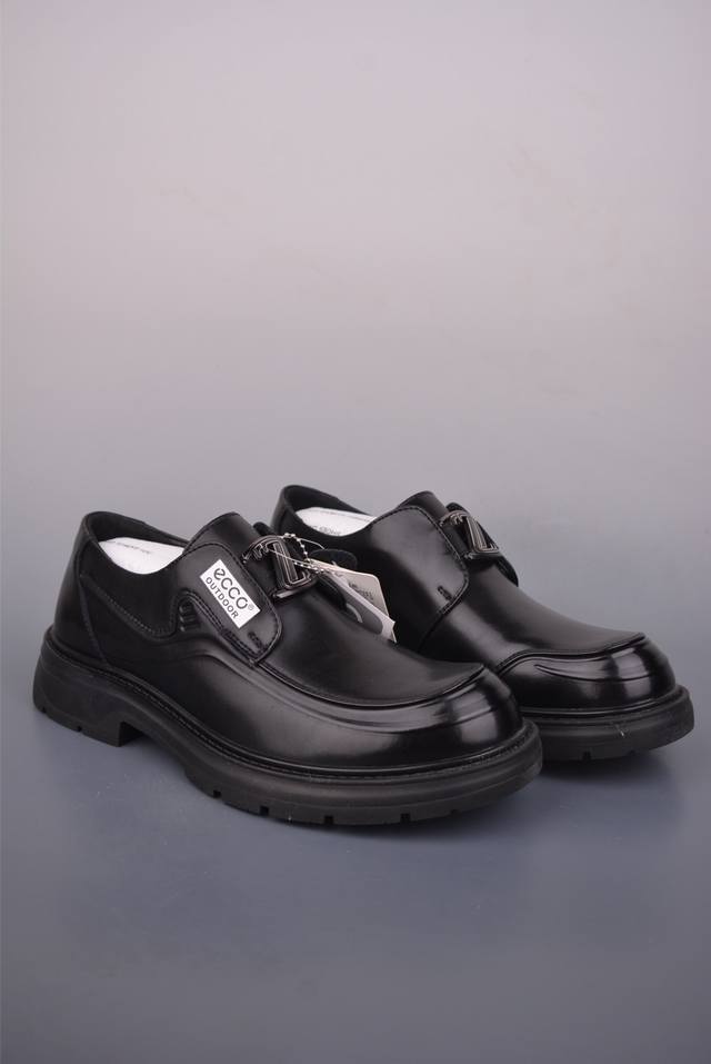 Ecco爱步男士休闲运动鞋 DDD 缓震透气跑步鞋 Biom2.0系列新款 DDD 柔软超轻的中底 提供出色的能量回弹和缓震体验 长效缓震的Biom自然律动科技