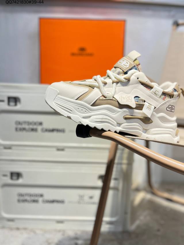 巴黎世家Balenciaga DDD Sneaker Rose Pink Black 运动休闲鞋系列 DDD 低帮潮流风百搭休闲运动鞋 DDD 广东品质原厂渠道