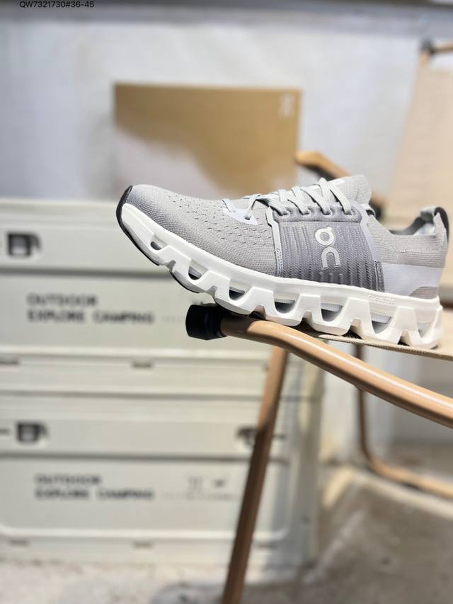 On昂跑Cloudtilt Moon 轻量运动休闲鞋 DDD 脚感很舒服 鞋底柔软且包裹性好 上脚显腿长 DDD 不管休闲还是运动都很百搭 是最好看最显质感的颜