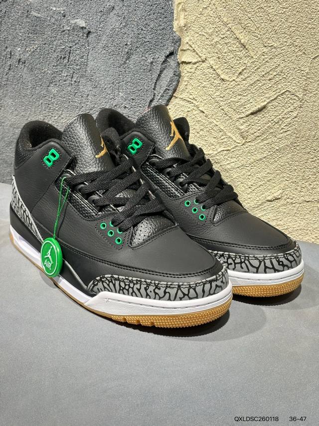 新品上市实拍 DDD P版 Air Jordan 3 Valentine's Day Aj3 乔3情人节限定 398613 DDD #鞋身整体采用浅粉装扮示人，