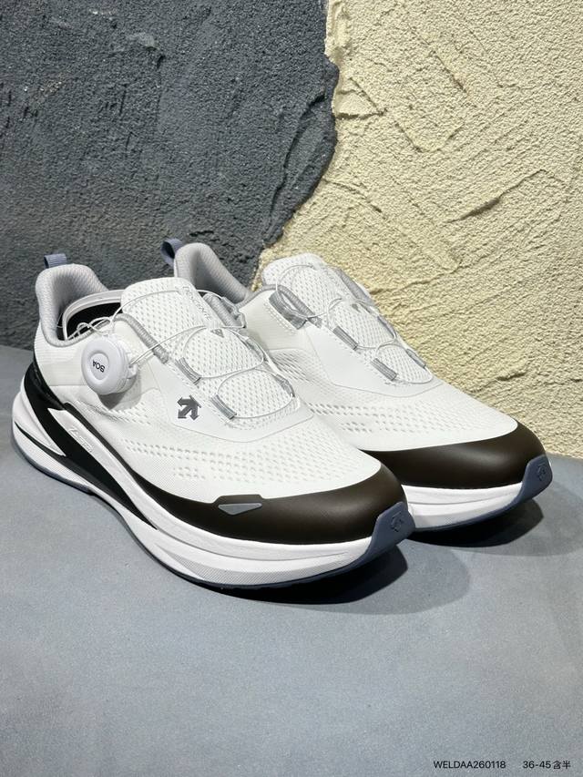 迪桑特 DDD Descente Lavitate Wire 舒适百搭防滑耐磨 低帮 休闲跑步鞋 DDD 采用大网眼材质鞋面 轻薄通透不闷热 前掌易弯折设计 提