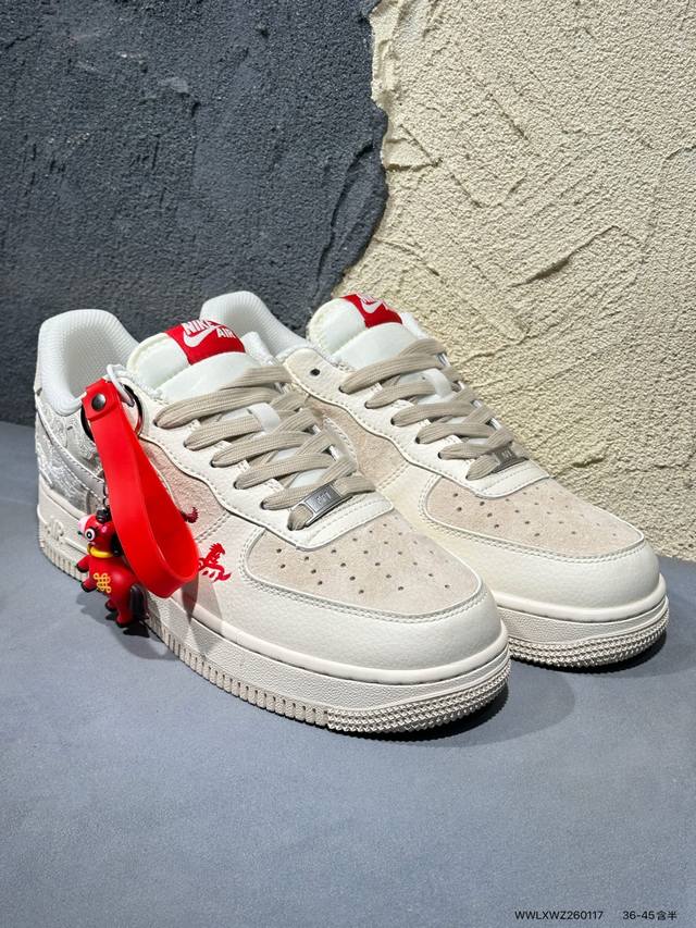 新品上市实拍 DDD Nike Air Force 1'07 Low 马年限定 空军一号低帮休闲板鞋 DDD #定制皮料 原厂3D打印 定制鞋盒 原楦原纸板 纯