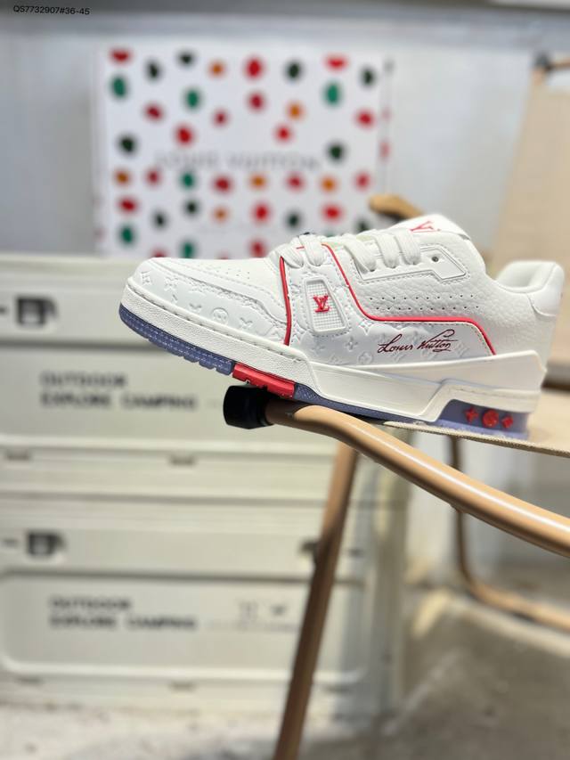 路易威登 Louis Vuitton Lv路易威登板鞋 DDD 新款 Lv Trainer最新配色运动鞋 L家 篮球鞋风格运动鞋 该鞋由艺术总监 Virgil