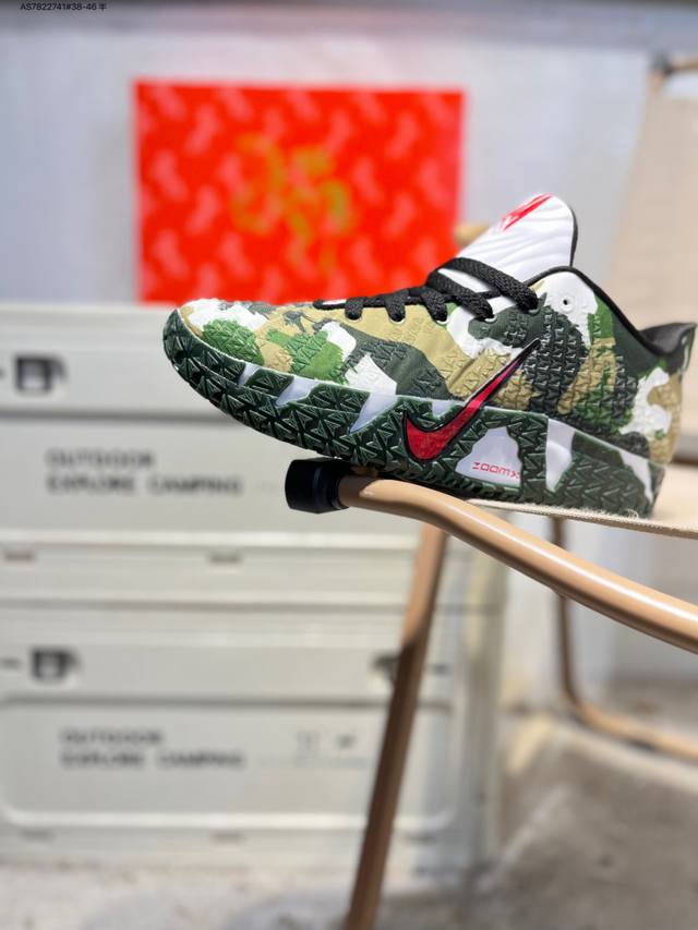 Nike Ja3 Ep 莫兰特三代 马年限定 DDD 实战低帮篮球鞋 公司级版本 DDD 鞋头和鞋舌采用透气运动网布制成 DDD 采用更为挺拔的鞋口设计 DDD