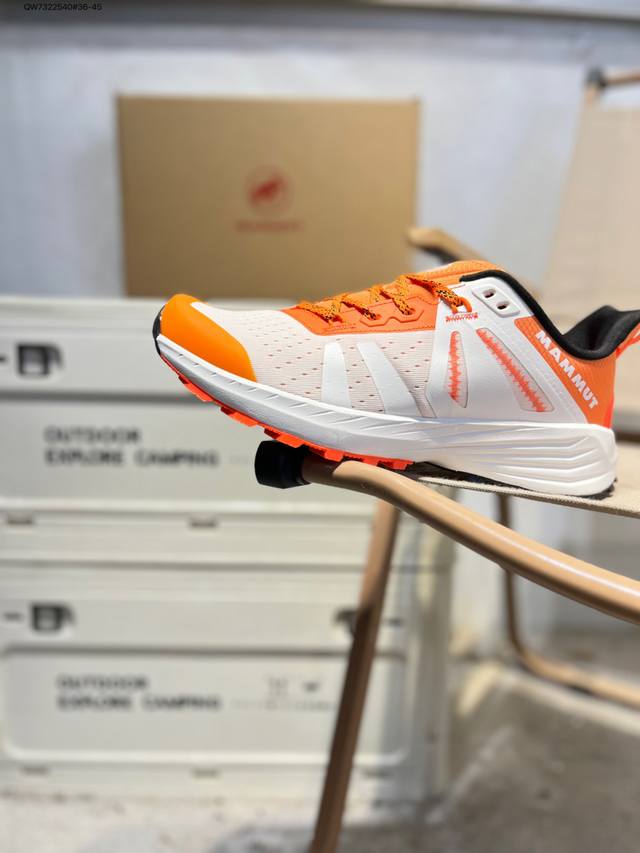 Mammut 猛犸象 Saentis Tr Low Gxt 户外功能鞋登山鞋 鞋面采用透气网眼布料鞋面材质 外置Eva轻量镂空排水系统缓震中底 组合耐磨防滑橡胶