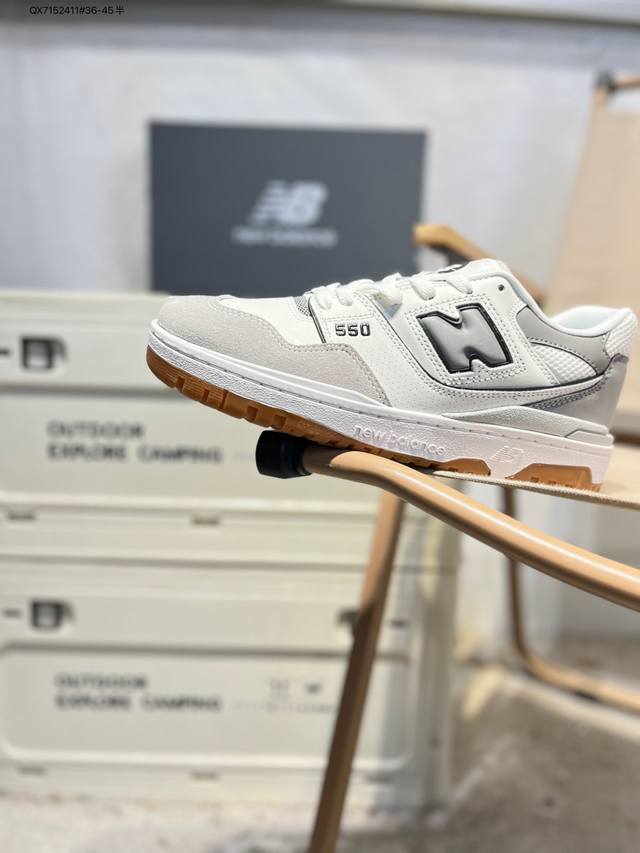 Nb New Balance 新百伦Nb550鞋面设计延续了轻质的特点，透气网布配合轻量的热帖和材质而成，轻量的合成材料制成的鞋面透气性能出色，在局部透气的同时