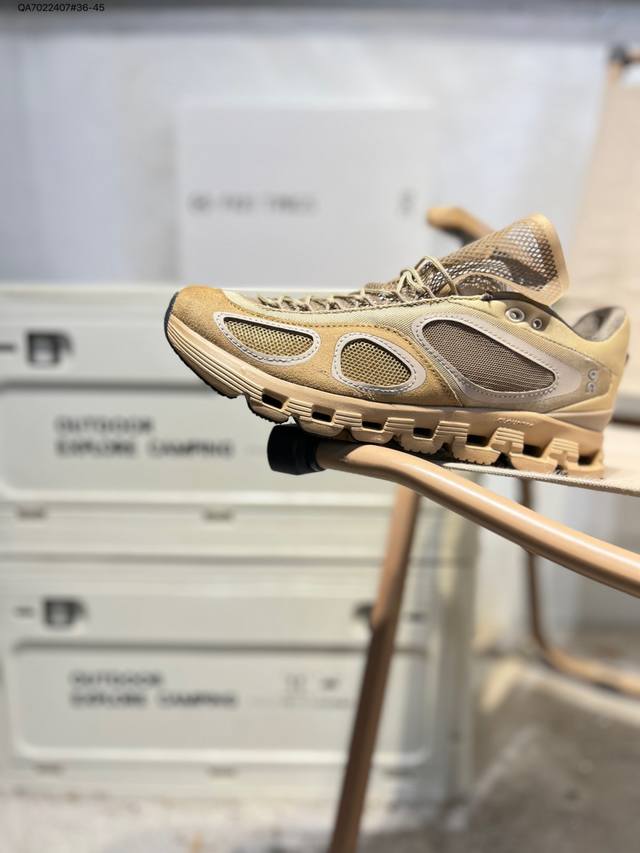 On昂跑Cloudtilt Moon 轻量运动休闲鞋 DDD 脚感很舒服 鞋底柔软且包裹性好 上脚显腿长 DDD 不管休闲还是运动都很百搭 是最好看最显质感的颜