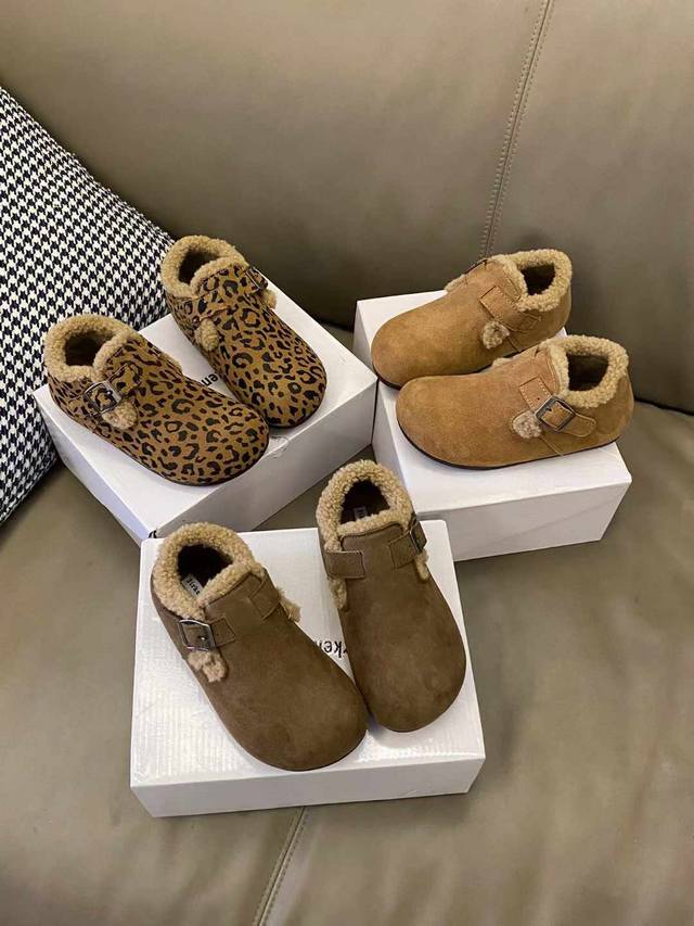 特价 原图直出 DDD 都是皮毛一体，经典百搭款式内里毛绒绒的保暖舒适又好看魔术贴设计穿脱方便鞋底防滑耐磨抓地力强 DDD