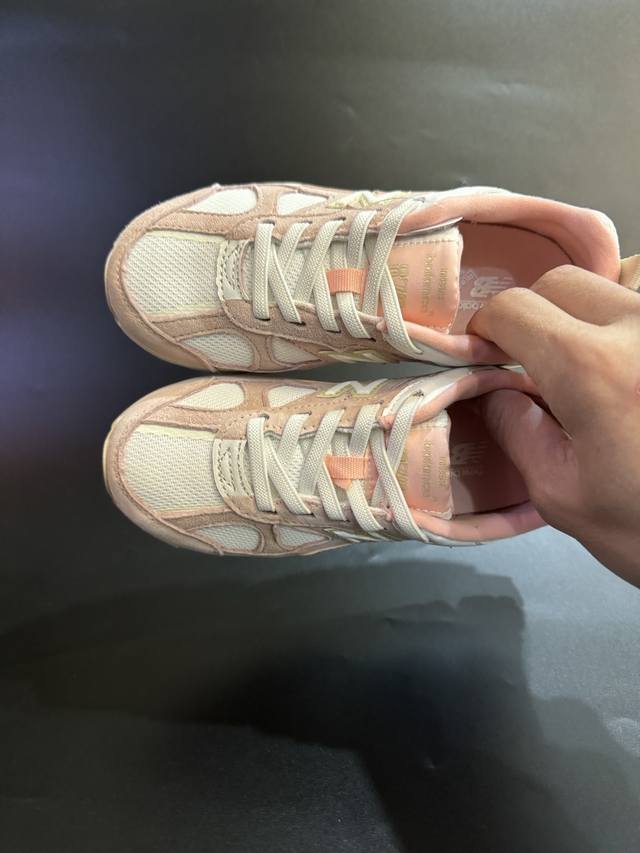 新色 DDD 新款Nb878猪八皮松紧带复古儿童运动鞋 DDD Size：26-37码 DDD 经典878款式 DDD 松紧带设计，穿脱便捷. DDD 耐磨防滑