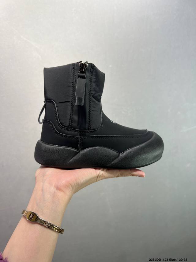 特价福利 可退换 DDD 童鞋 Ugg雪地靴 高帮靴 时尚舒适儿童休闲鞋俏皮可爱的百变造型， 美国轻奢品牌Ugg 平底系列冬季 雪地休闲保暖毛毛雪地靴。官方同步