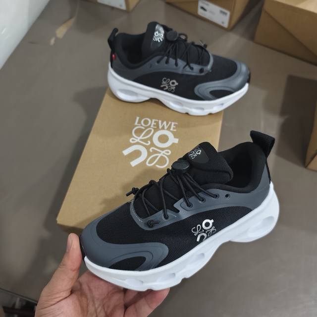 Loewe罗意威 X On昂跑 联名款 Cloudsolo 童鞋28--37 DDD