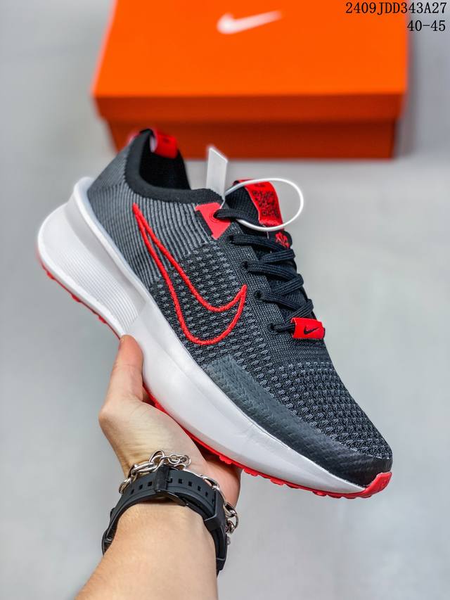 Nike登月飞马nike Interact Run跑鞋 材用针织鞋面加电绣，正品跑步鞋轻便潮流耐磨 货号：Dr2638 001 尺码：36～45 编码：09Jd