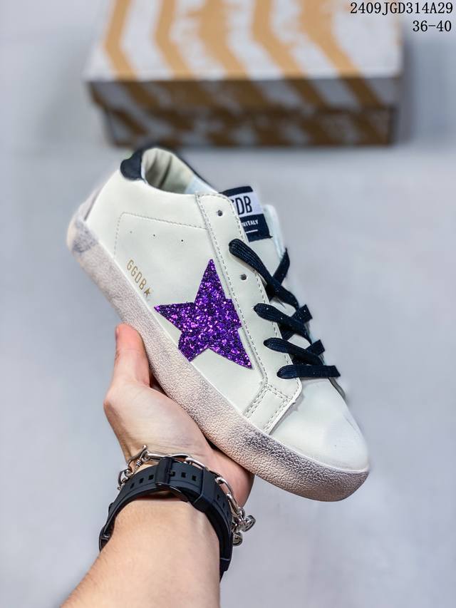 公司级ggdb Goose Super Star系列小脏运动鞋 官方新款 尺码:36-45 36-40 编码：09Jgd314A29