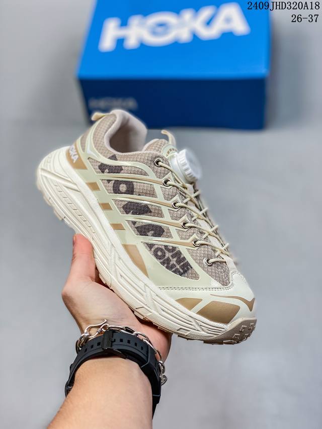 童鞋系列 玛法特二代 Hoka One One Mafate Speed 2 Low 轻量低帮户外越野跑鞋 户外山脉越野轻量运动跑鞋。鞋面用轻的无缝架构，鞋带用