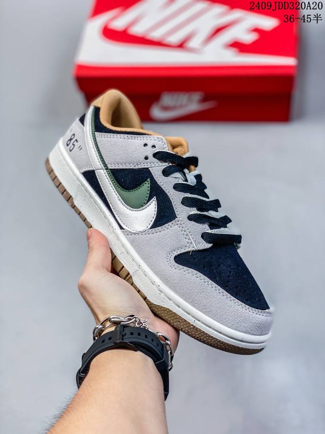 福利特价 耐克nike Sb Dunk Low Retro 扣篮系列 复古低帮休闲运动滑板板鞋 采用脚感柔软舒适zoomair气垫 有效吸收滑板等极限运动在落地